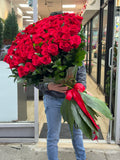 #13.101 Fiori signature roses bouquet