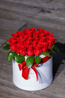 #38.Love circle Fiori box flower - FioriFlower | Fiori Flowers Brooklyn NYC Flower Delivery 
